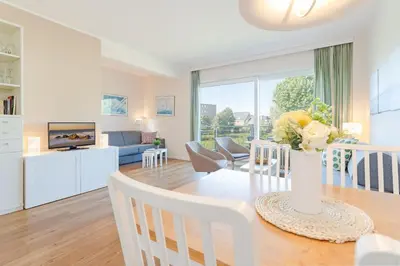 Ein Sitzbereich in der Unterkunft Haus Bellevue Möwensuite