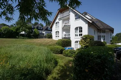 Ein Garten an der Unterkunft Haus Pegasus Küstenheimat
