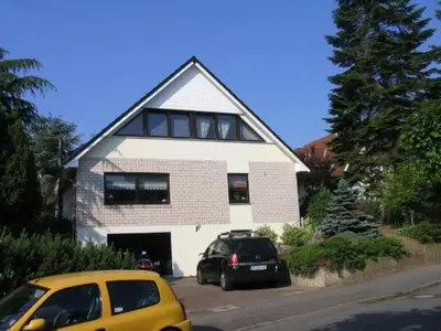 Das Gebäude in dem sich die Ferienwohnung befindet