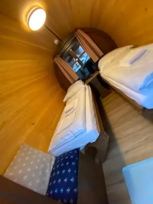 Ein Bett oder Betten in einem Zimmer der Unterkunft K 357 - Low budget Hotel in Ratekau bei Lübeck