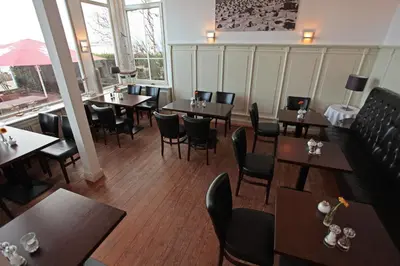 Ein Sitzbereich in der Unterkunft Lieblingsplatz Hotel Strandperle