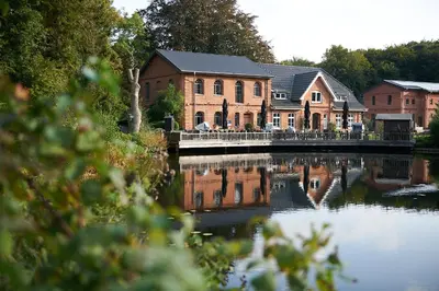 Blick auf einen Fluss in der Nähe des Ferienhauses