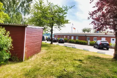 Ein Garten an der Unterkunft Finnenhaus 8