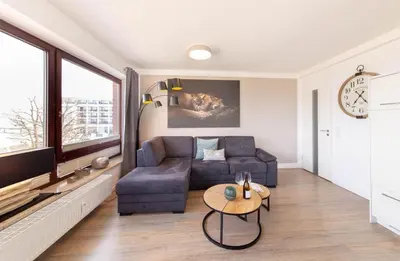 Ein Sitzbereich in der Unterkunft Ferienwohnung Strandburg 25