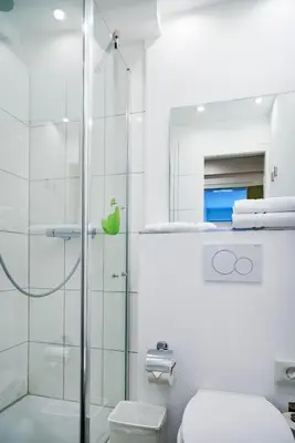 Ein Badezimmer in der Unterkunft Hotel Am Mühlenteich
