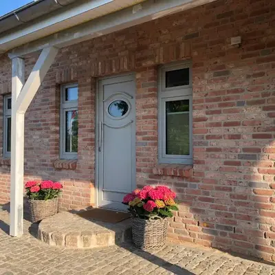 Haus 1