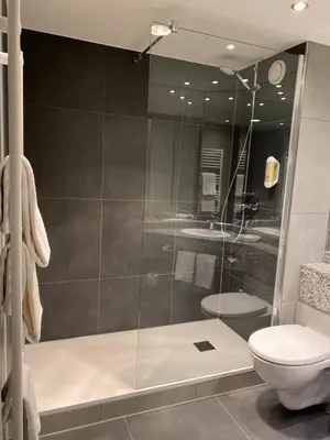 Ein Badezimmer in der Unterkunft Country Hotel Timmendorfer Strand