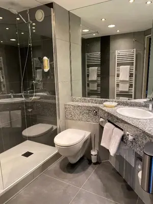 Ein Badezimmer in der Unterkunft Country Hotel Timmendorfer Strand