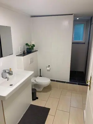 Ein Badezimmer in der Unterkunft Traumhafter Seeblick mit großer Terrasse