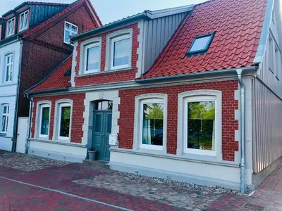 Das Gebäude in dem sich die Ferienwohnung befindet