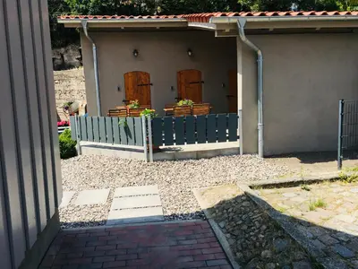 Das Gebäude in dem sich die Ferienwohnung befindet