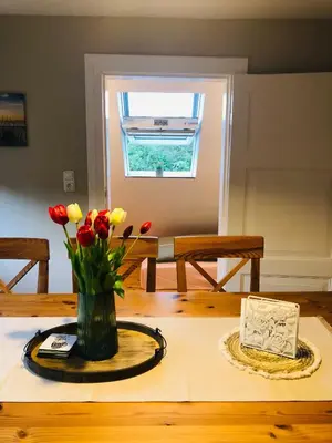 Ein Sitzbereich in der Unterkunft Ferienwohnung C im Ferienhaus Antika