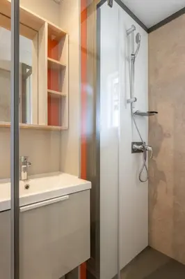 Ein Badezimmer in der Unterkunft Düne 46