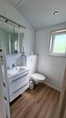 Ein Badezimmer in der Unterkunft Meer 41