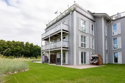 Das Gebäude in dem sich die Ferienwohnung befindet
