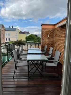 Ein Balkon oder eine Terrasse in der Unterkunft Zentrales Wohnen auf Zeit nähe Hauptbahnhof und Innenstadt