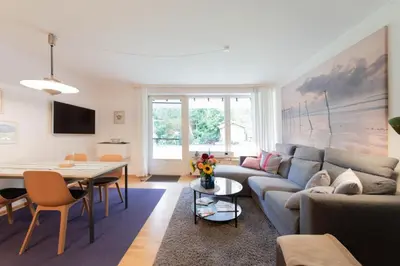 TV/Unterhaltungsangebot in der Unterkunft Ferienwohnung Gartenkoje - Haffkrug