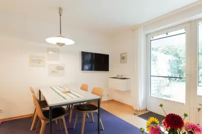 TV/Unterhaltungsangebot in der Unterkunft Ferienwohnung Gartenkoje - Haffkrug