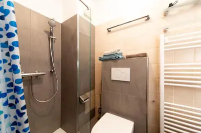 Ein Badezimmer in der Unterkunft Ferienwohnung Gartenkoje - Haffkrug