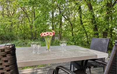 Ein Garten an der Unterkunft Schmugglerstieg 13D - Dorf 5