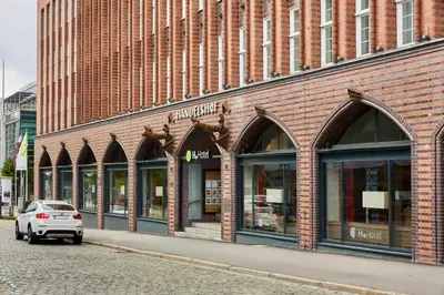 Das Gebäude in dem sich das Hotel befindet