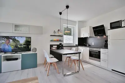 Küche/Küchenzeile in der Unterkunft Ferienhaus Pommernweg Ferienwohnung Oeynhausen Appartement 3