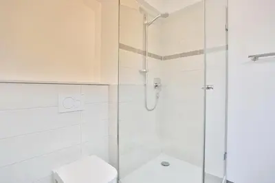 Ein Badezimmer in der Unterkunft Villa Stern Villa Stern Appartement 02