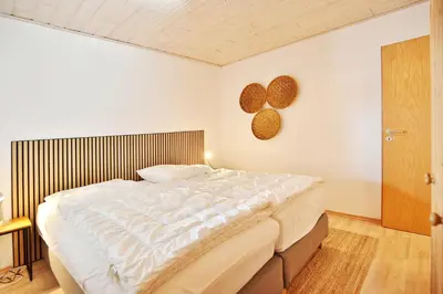 Ein Bett oder Betten in einem Zimmer der Unterkunft Gorch-Fock-Park Haus 02 Gorch-Fock-Park 2 Appartement 10