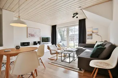 Ein Sitzbereich in der Unterkunft Gorch-Fock-Park Haus 02 Gorch-Fock-Park 2 Appartement 10
