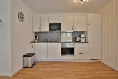 Küche/Küchenzeile in der Unterkunft Residenz Wolburgstraße 49 Residenz Seemuschel Wolburgstr 49 Appartement 02