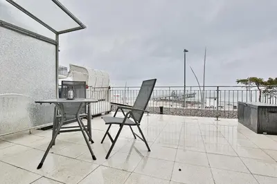 Ein Balkon oder eine Terrasse in der Unterkunft Haus Seebrücke Haus Seebrücke Appartement 02
