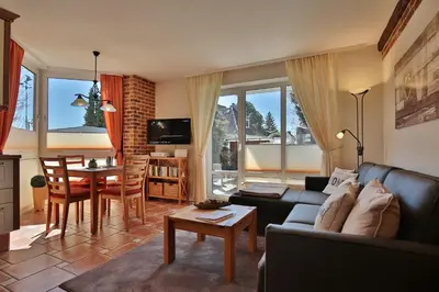 Ein Sitzbereich in der Unterkunft Gorch-Fock-Straße 16 Gorch-Fock-Str 16a Appartement 10