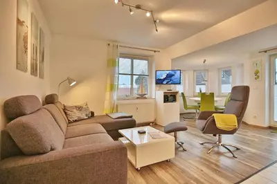 TV/Unterhaltungsangebot in der Unterkunft Domizil Strandburg Domizil Strandburg Appartement 12 Tymmendroper Türmchen