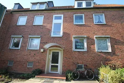 Das Gebäude in dem sich die Ferienwohnung befindet