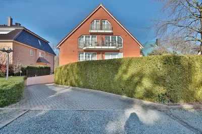 Das Gebäude in dem sich die Ferienwohnung befindet