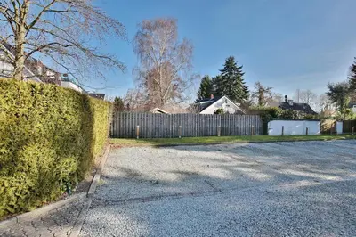 Ein Garten an der Unterkunft Haus Parkblick, Timmendorfer Strand Haus Parkblick Appartement 09