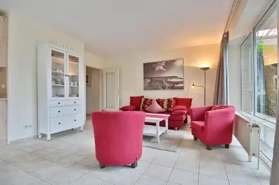 Ein Sitzbereich in der Unterkunft Gorch-Fock-Straße 16 Gorch-Fock-Str 16 Appartement 2