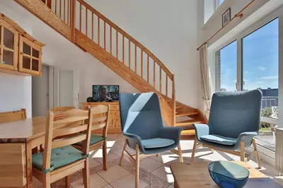 Ein Sitzbereich in der Unterkunft Gorch-Fock-Straße 16 Gorch-Fock-Str 16 Appartement 8