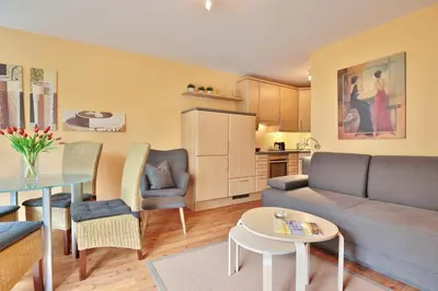 Küche/Küchenzeile in der Unterkunft Villa am Meer Villa am Meer Strandallee 48 Appartement 07