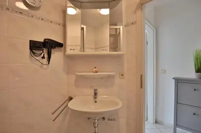 Ein Badezimmer in der Unterkunft Gorch-Fock-Straße 16 Gorch-Fock-Str 16 Appartement 4
