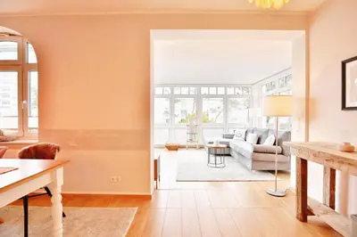 Ein Sitzbereich in der Unterkunft Villa Strandallee 164 Villa Strandallee 164 Appartement 5