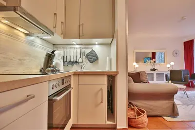 Küche/Küchenzeile in der Unterkunft Timmendorfer Strand Haus Parkblick Appartement 10