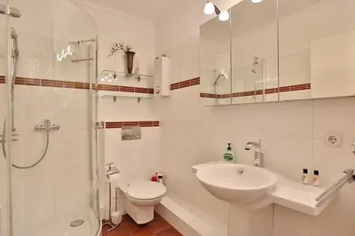 Ein Badezimmer in der Unterkunft Haus am Höppnerweg 5 Haus am Höppnerweg 5 Appartement 05