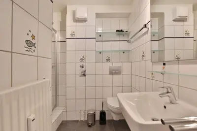 Ein Badezimmer in der Unterkunft Ferienanlage Bergstraße 62 Ferienhaus Bergstraße 62 Appartement 17