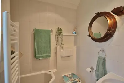 Ein Badezimmer in der Unterkunft Haus Treibgut Haus Treibgut