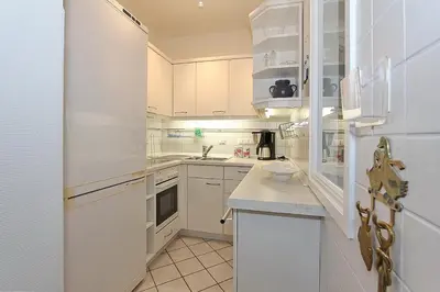 Küche/Küchenzeile in der Unterkunft Domizil Strandallee 30 Domizil Strandallee 30 Appartement 32