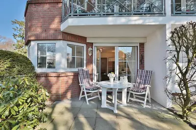 Ein Balkon oder eine Terrasse in der Unterkunft Kurparkresidenz-Timmendorfer Strand Kurparkresidenz-Timmendorfer Strand Appartement 01