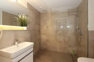 Ein Badezimmer in der Unterkunft Villa Stern Villa Stern Appartement 11