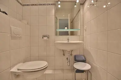 Ein Badezimmer in der Unterkunft Gorch-Fock-Straße 20a Gorch-Fock-Straße 20a Appartement 2