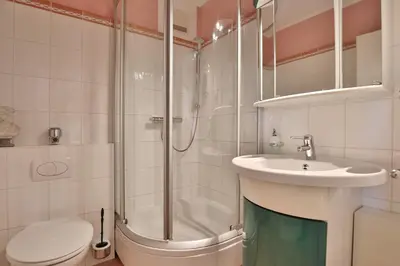 Ein Badezimmer in der Unterkunft Wohnpark Niendorf Wohnpark Niendorf Appartement 05